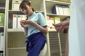 Anh xã yếu sinh lý, bà xã đành cắm sừng với chủ quán cà phê